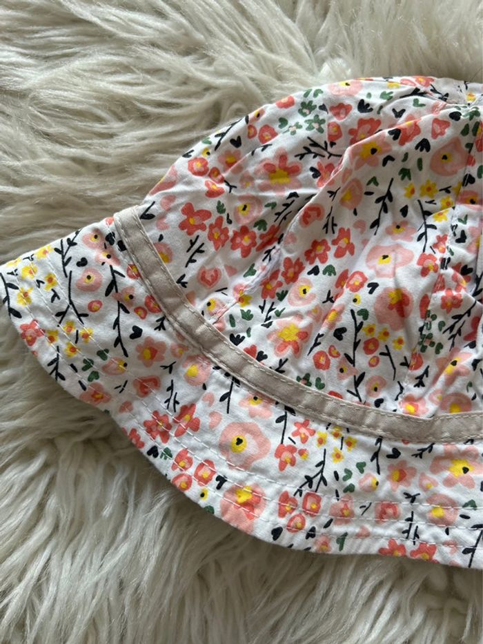 Fille 👧🏻 Chapeau d’été a fleurs taille 45 3/9 mois - photo numéro 2