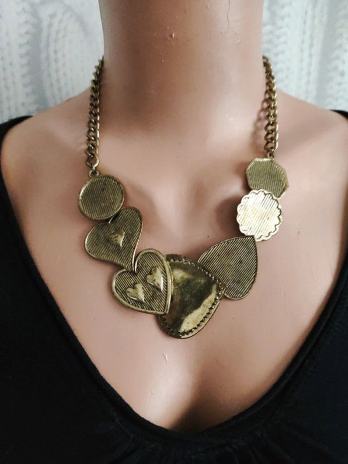 Collier tout métal doré