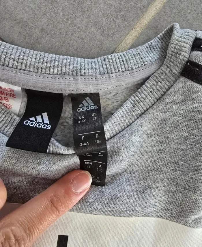 Ensemble jogging adidas gris - photo numéro 4