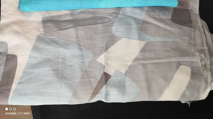 Lot chutes de tissus varier, en bon état - photo numéro 7