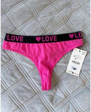 Vêtement de sport neuf 