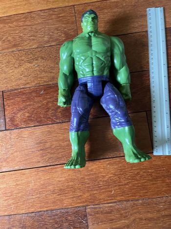 Hulk 30cm