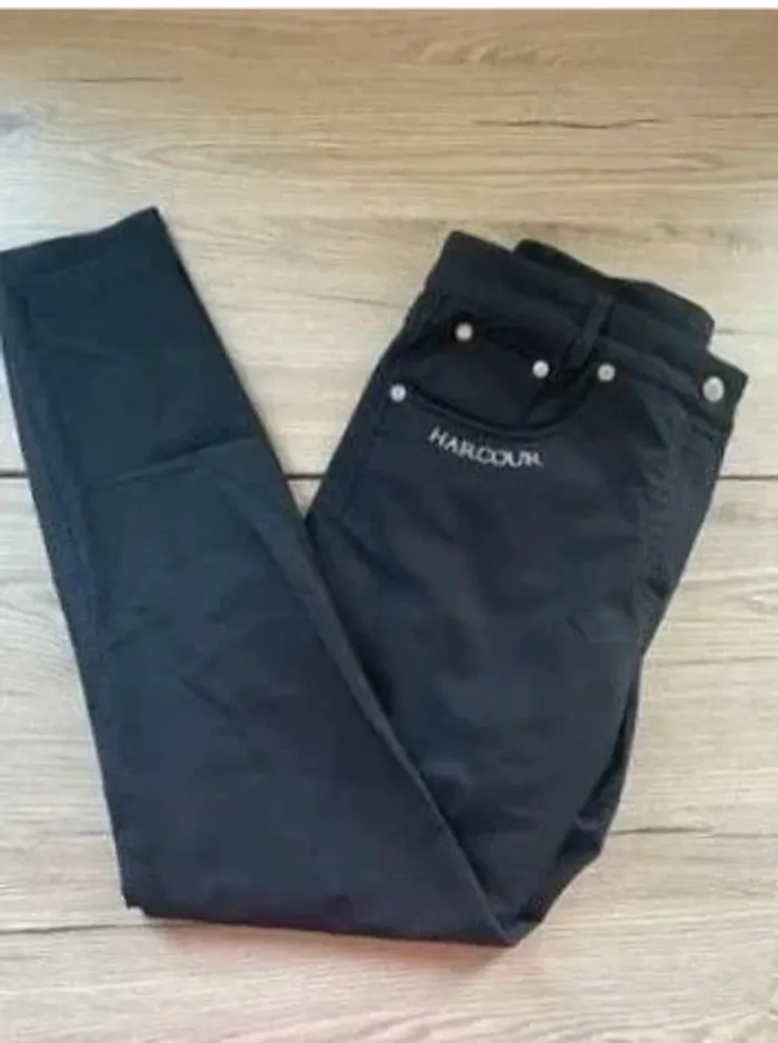 Pantalon Harcour Noir – Taille 38 – Très Bon État
