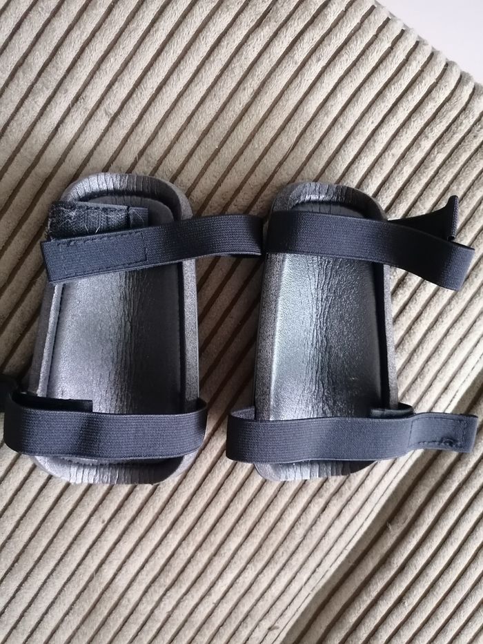 Protège tibias - photo numéro 2