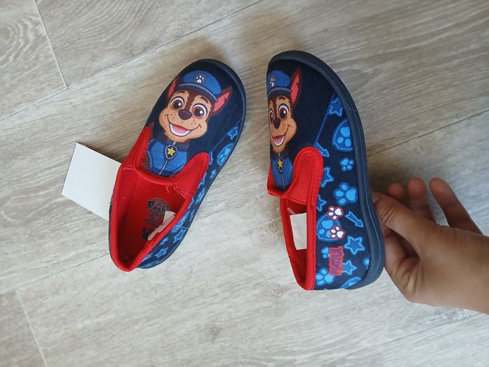 Chaussons neufs pat patrouille taille 29 - photo numéro 6