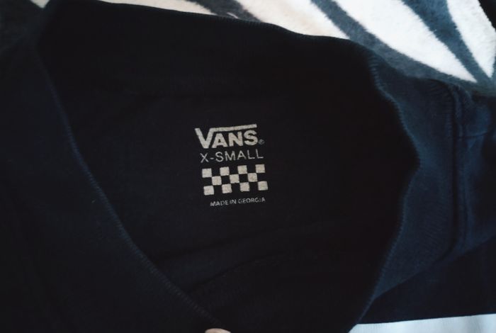 Tee shirt "Vans" XS en très bon état - photo numéro 2