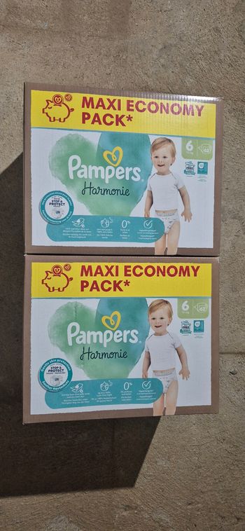 Lot de 124 couches Pampers Harmonie Taille 6