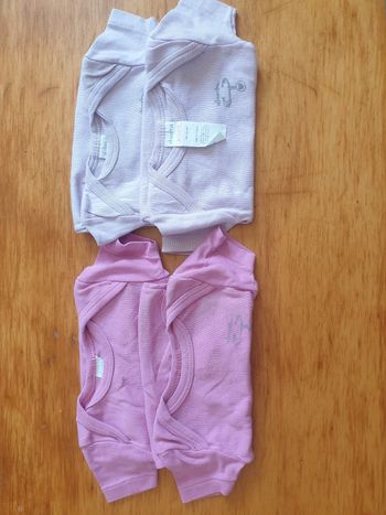 4 bodies manche courte