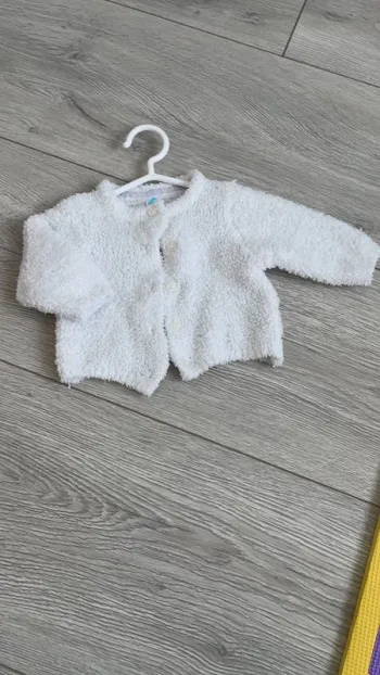 Gilet blanc 3 mois