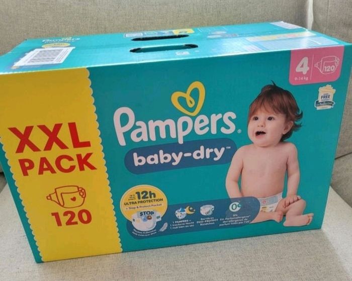 120 couches pampers baby dry taille 4