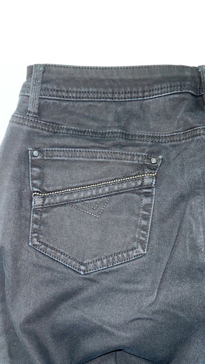 Lot de deux pantalons - photo numéro 9