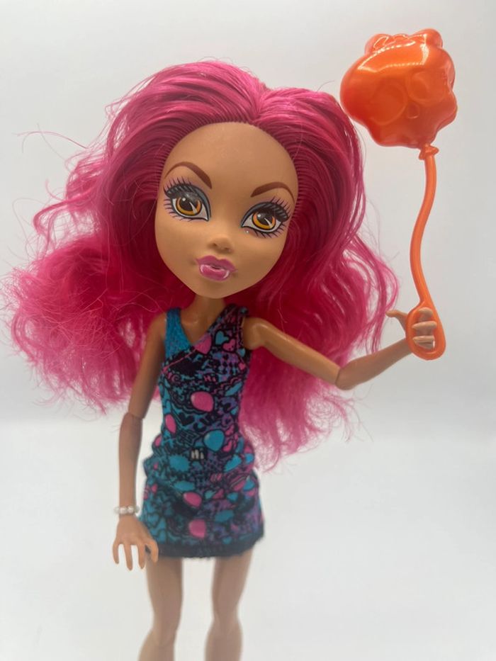 🌈 Monster high Howleen Wolf Ghoul Fair 🌈