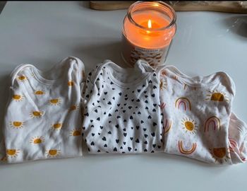 Lot de 3 bodys 1 mois