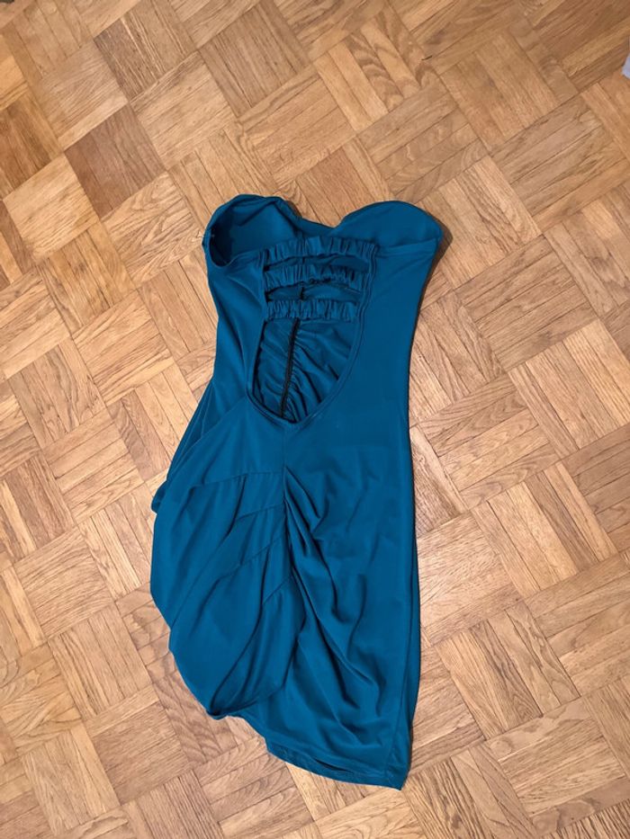 Robe bustier moulante - photo numéro 3