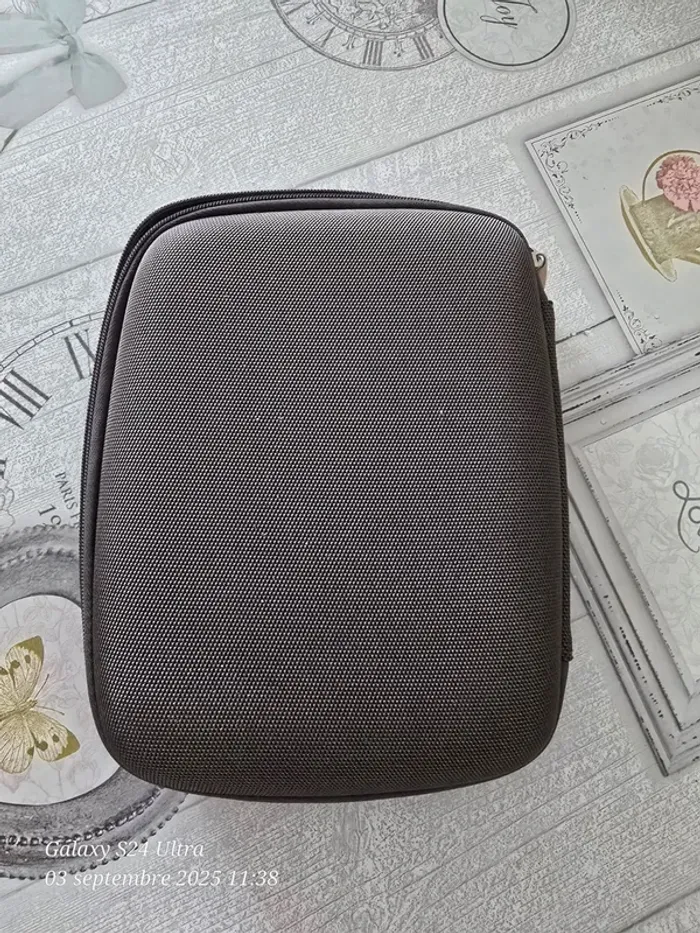 Pochette Renault - photo numéro 2