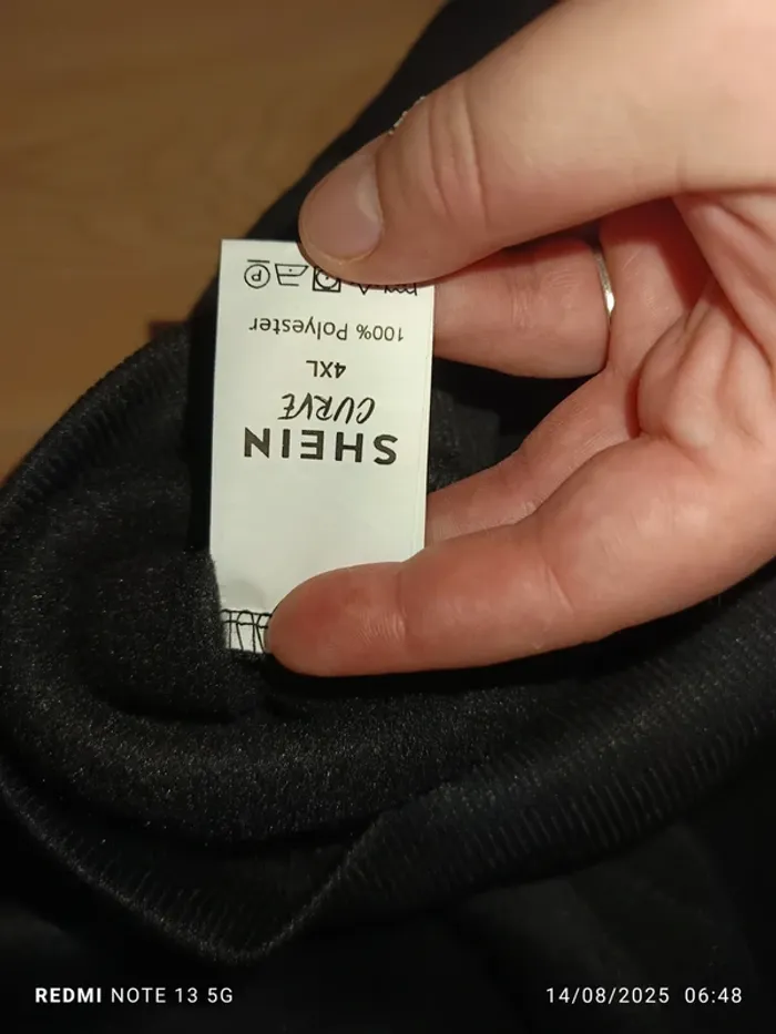 Magnifique pull de Noël shein taille 4XL - photo numéro 3