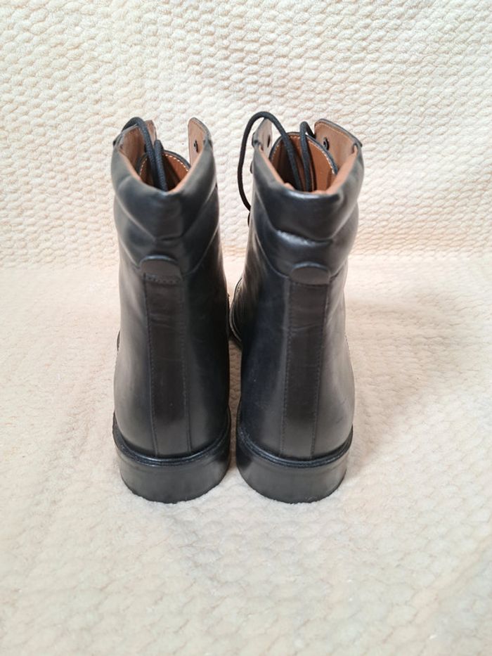 Bottines noires en cuir synthétique - Monoprix Pretium - Taille 39 👢 - photo numéro 2