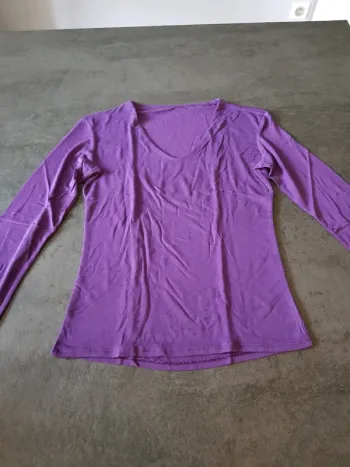 Haut violet T1