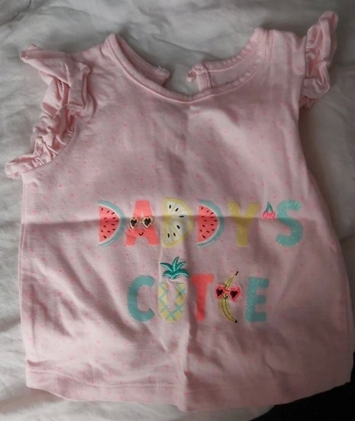 Tshirt taille 62cm 0/3mois primark