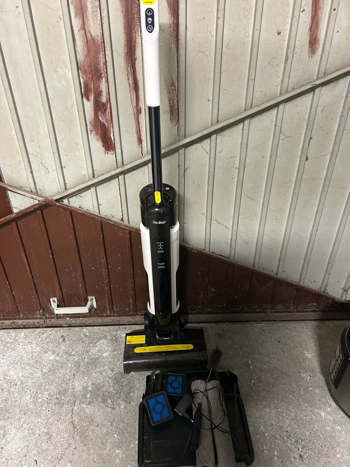 Aspirateur serpillière - photo numéro 2