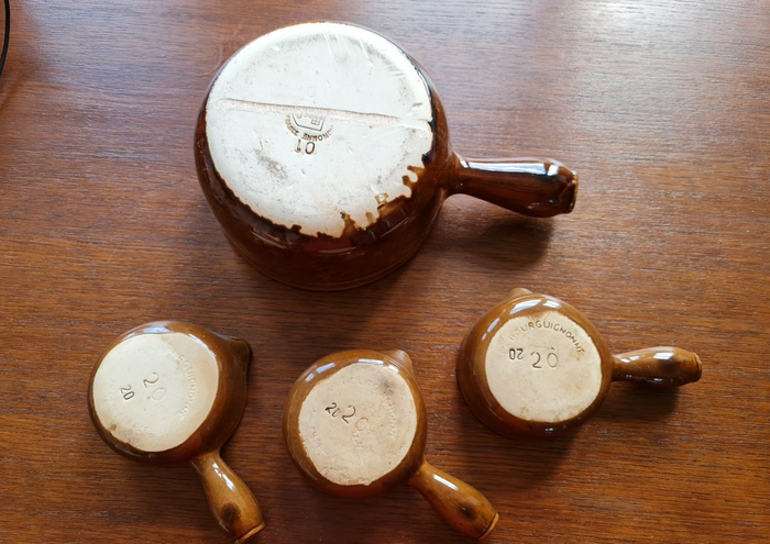 🌻Service Caquelon à fondue savoyarde de Marque d'Emile Henry🌻 - photo numéro 2
