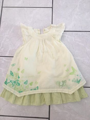 Vend robe 12 mois