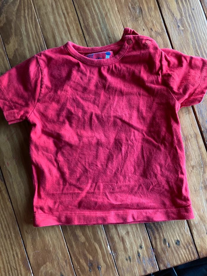 T-shirt rouge 6 mois