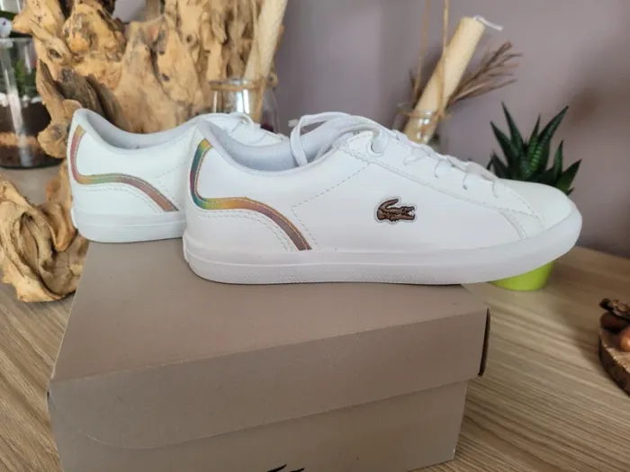 Baskets lacoste pointure 30 neuves. - photo numéro 2