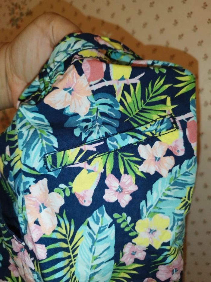 Short tropical fleurs feuilles oiseaux - photo numéro 5