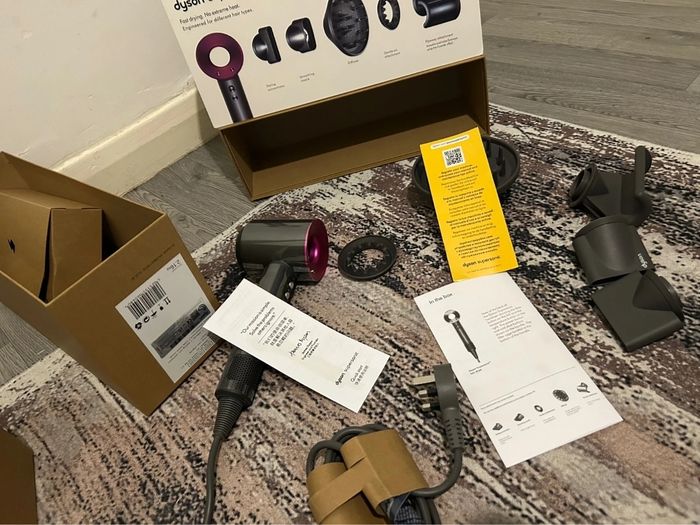 Sèche-cheveux Dyson Supersonic HD08 - photo numéro 2