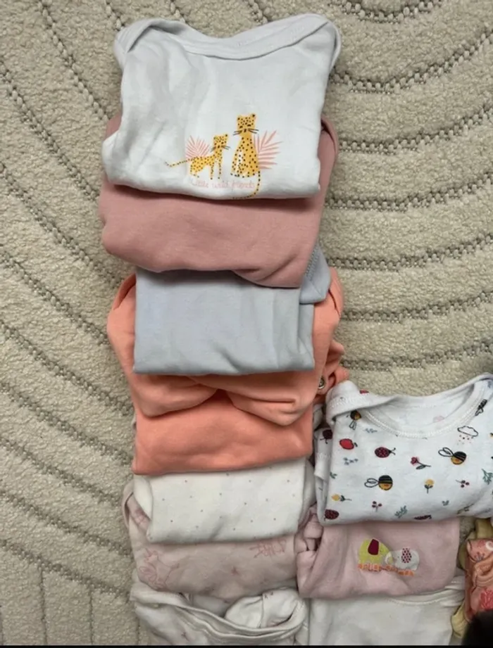 Lot body manches courtes et bretelles - photo numéro 2