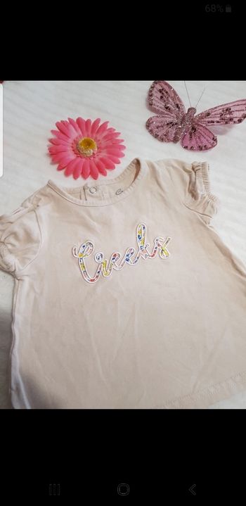 T.shirt bébé taille 6 mois