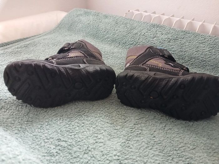 Chaussure de randonnée montante taille 24 - photo numéro 2