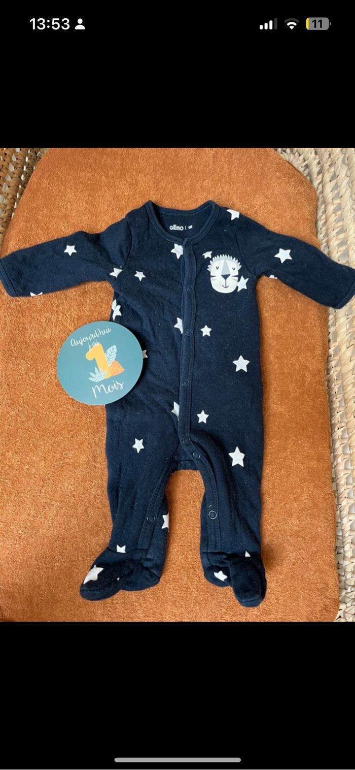 Ensemble 4 pyjamas 1 mois - photo numéro 2
