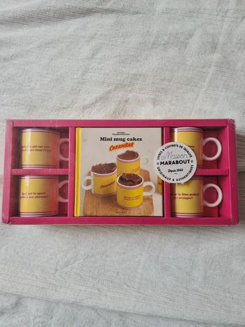 Coffret mini mug cakes carambar tasses et livre