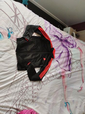 Veste sport 11-12 ans