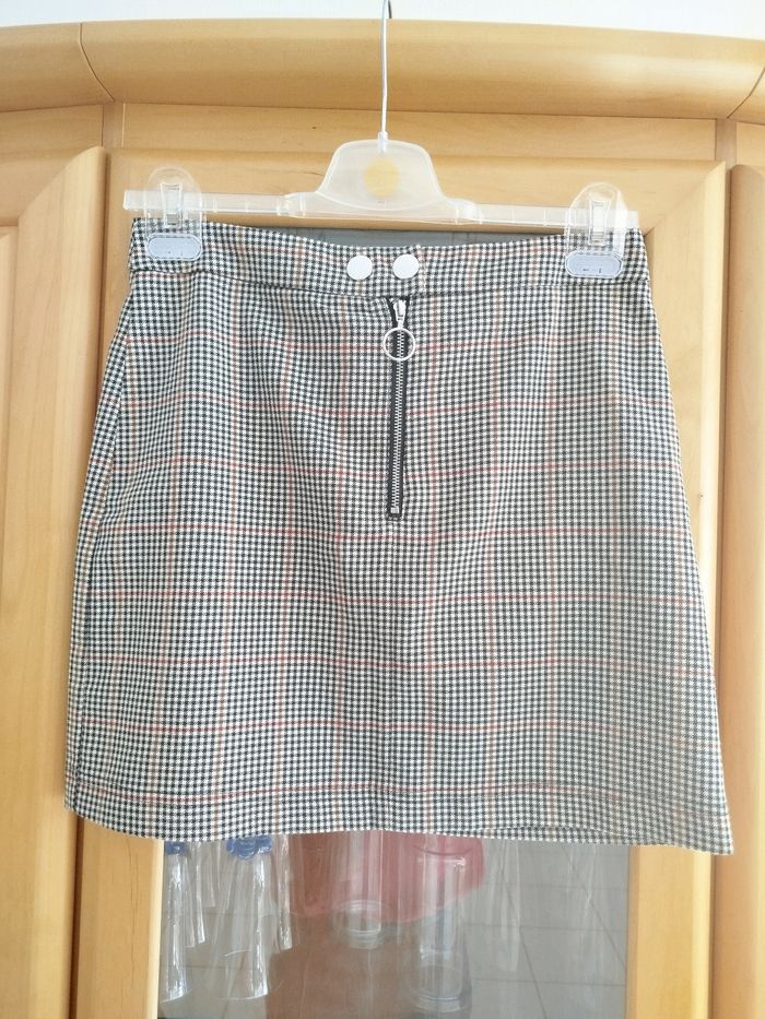 Jupe taille 34/36 motif pattes de poules
