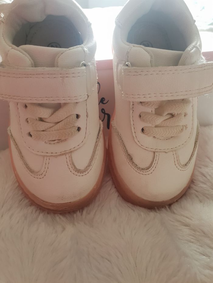 Chaussures bebe - photo numéro 2