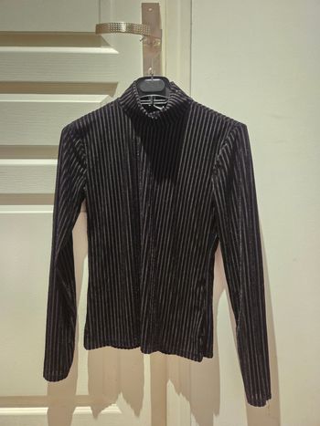 Haut manche longue velour et transparence