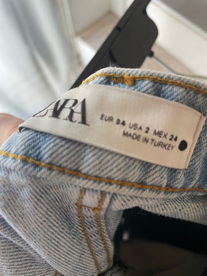 Jean large troué Zara - photo numéro 5