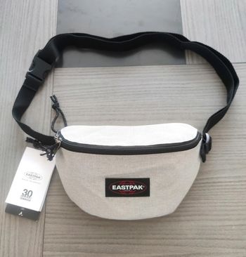 Banane Eastpak
