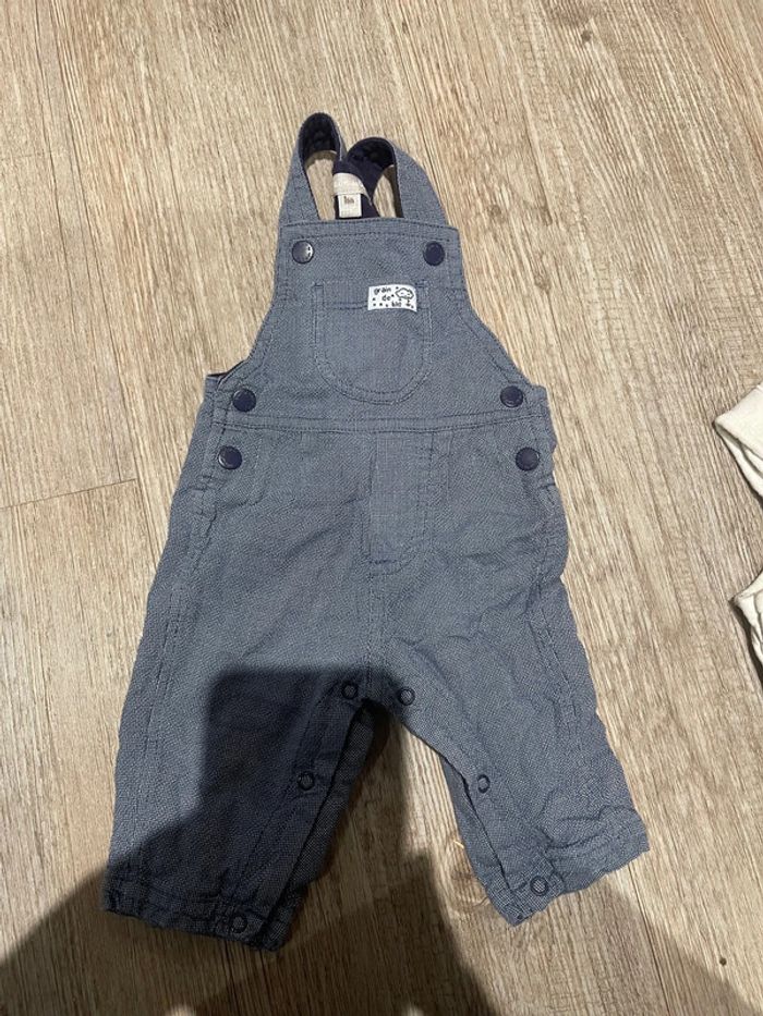 Salopette taille 1 mois - photo numéro 4