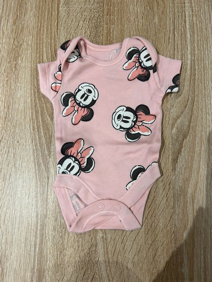 Lot de trois Bodys manches courtes Disney, taille naissance - photo numéro 11