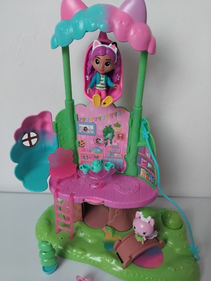 GABBY Chat Jardin Arbre Cabane Lumineux 🩷 - photo numéro 2