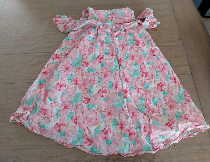 Robe été fille 6/7ans en très bon état - photo numéro 2