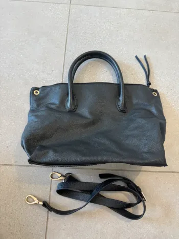 Sac à main et bandoulière H&M, bon état 40*28cm