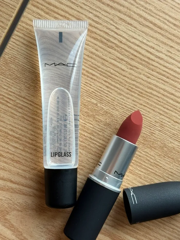 Mac cosmetics - photo numéro 2