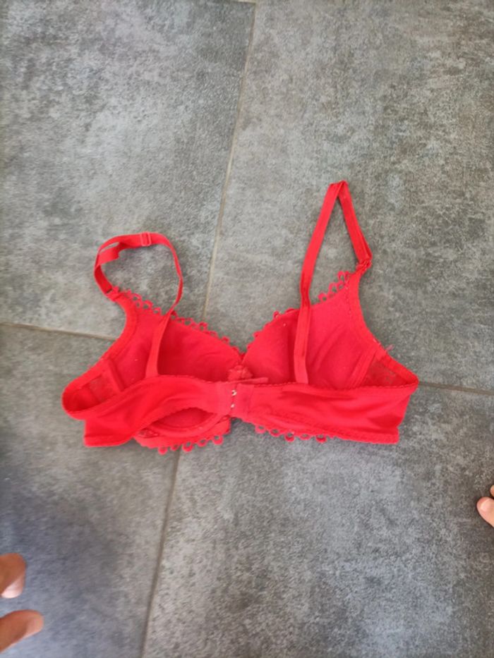 Soutien gorge - photo numéro 2