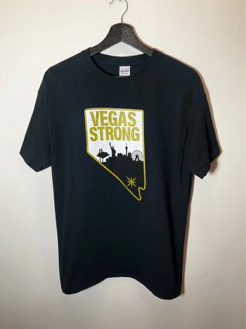 T-shirt noir pour homme Vegas Strong Golden Knights Nhl taille M 358