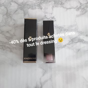 Joséphine fard à paupières rose irisé meet Roseline